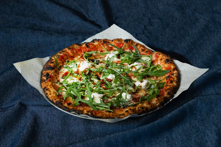 Burrata pizza