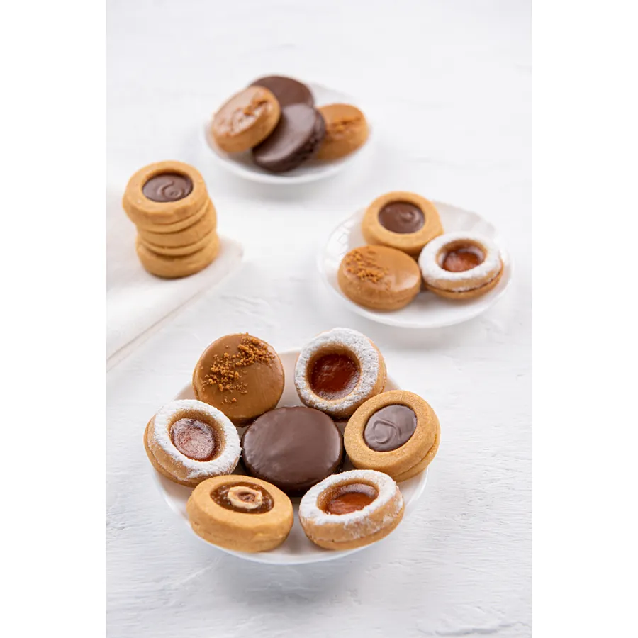 Medium Classic Cookies Box