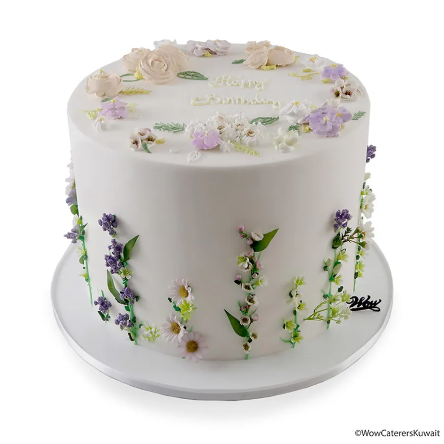 TINY FLOWER CREAM DESIGN