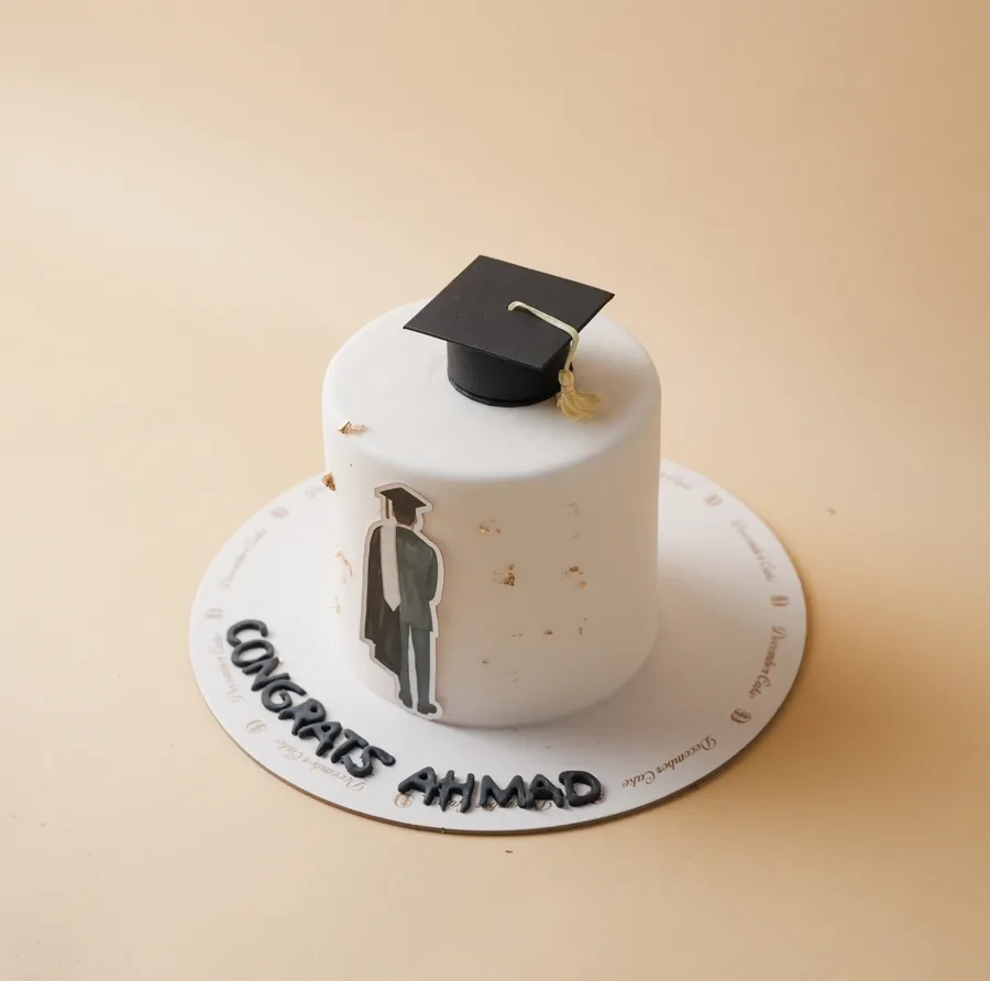 Boy Gradation cake 6inch mix chocolate vanilla 🧑‍🎓