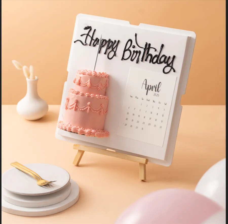 Calendar frame cake