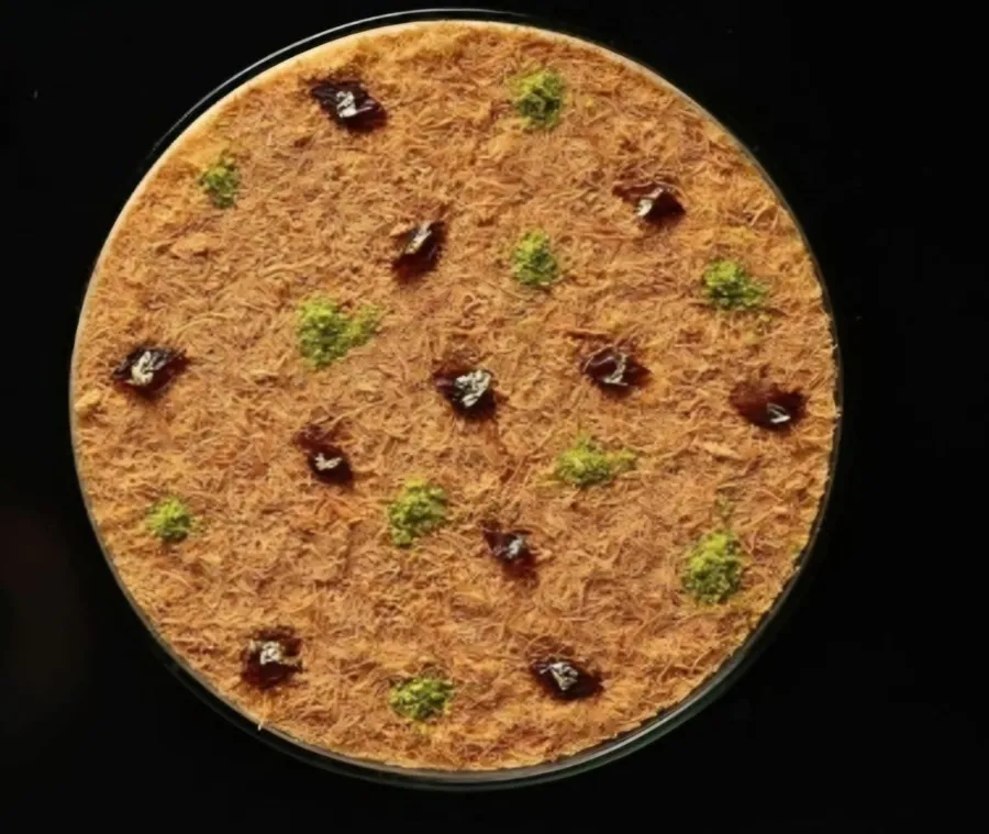 Tamreya with Béchamel (8 -10 persons)