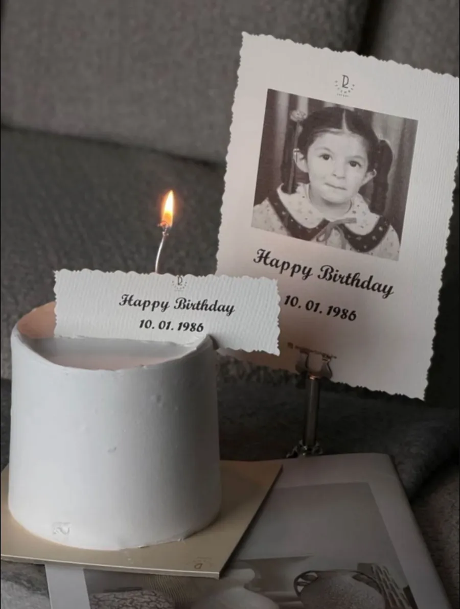 Small cake with photos card