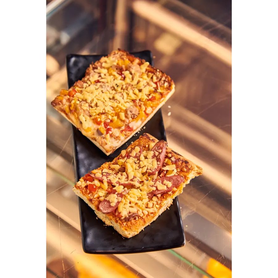 Squared Sausage Pizza