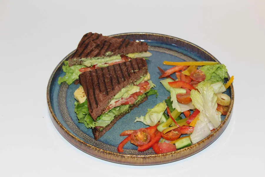 Halloumi Brown Toast