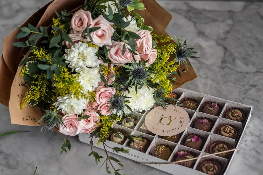 Transparent box- Summer Spring Bouquet