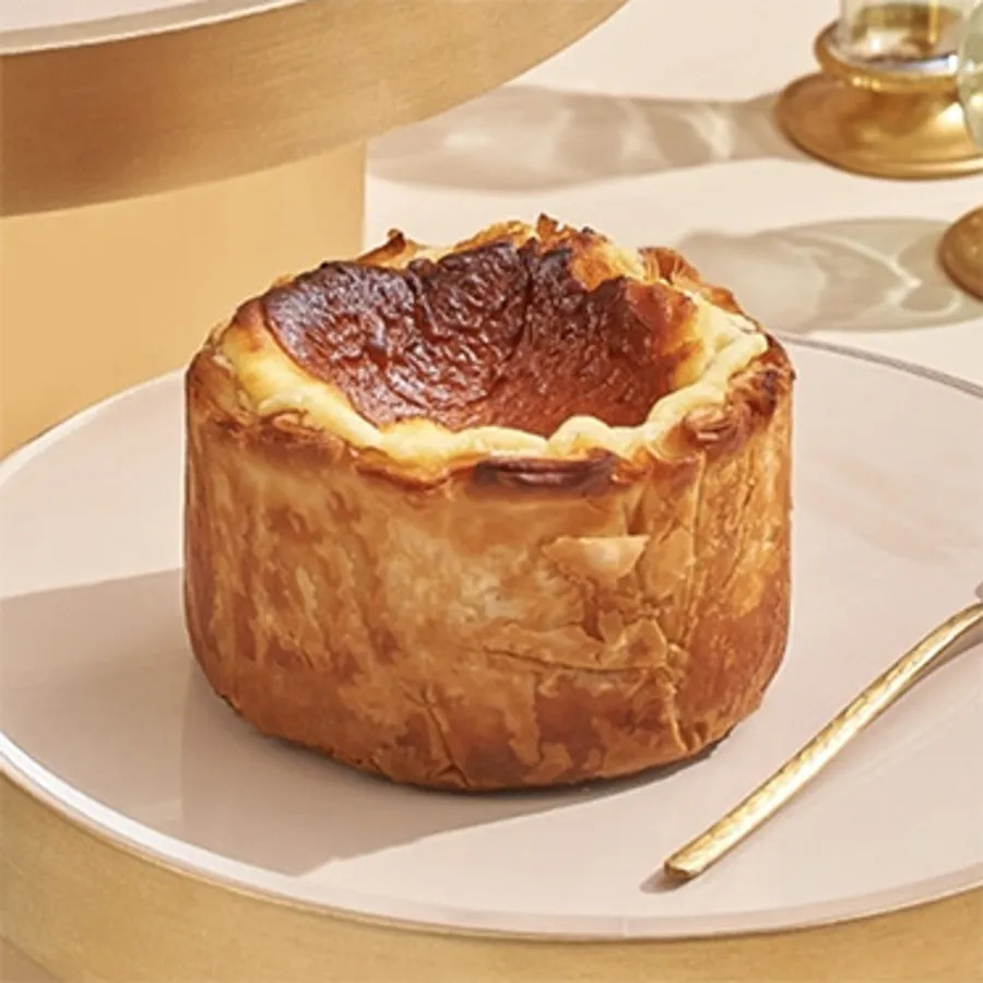 Individual Basque Cheesecake
