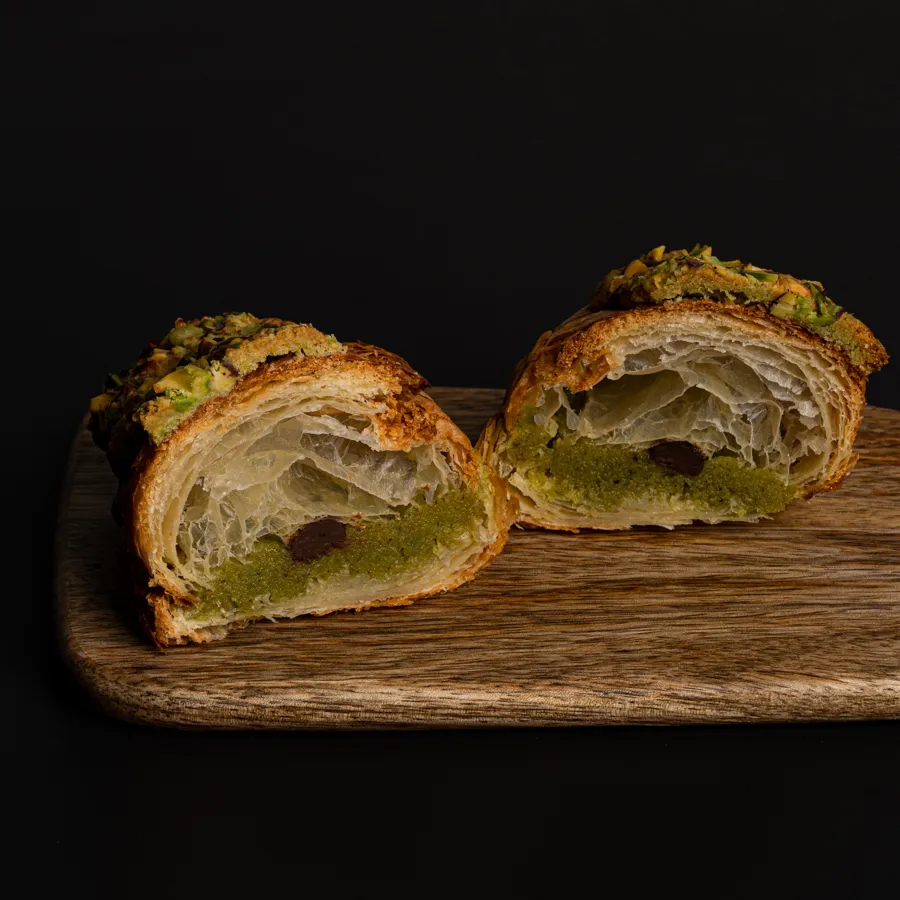 Low carb pistachio chocolate croissants