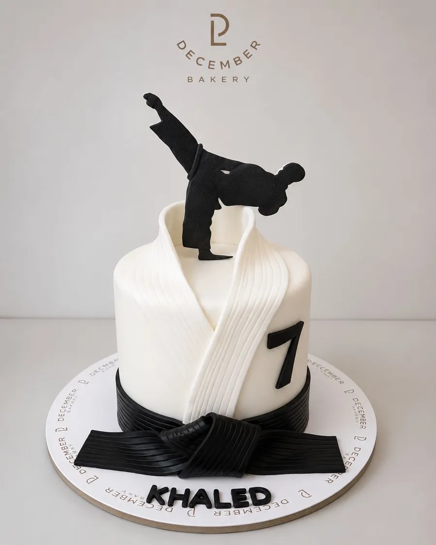 Karate cake 6inch