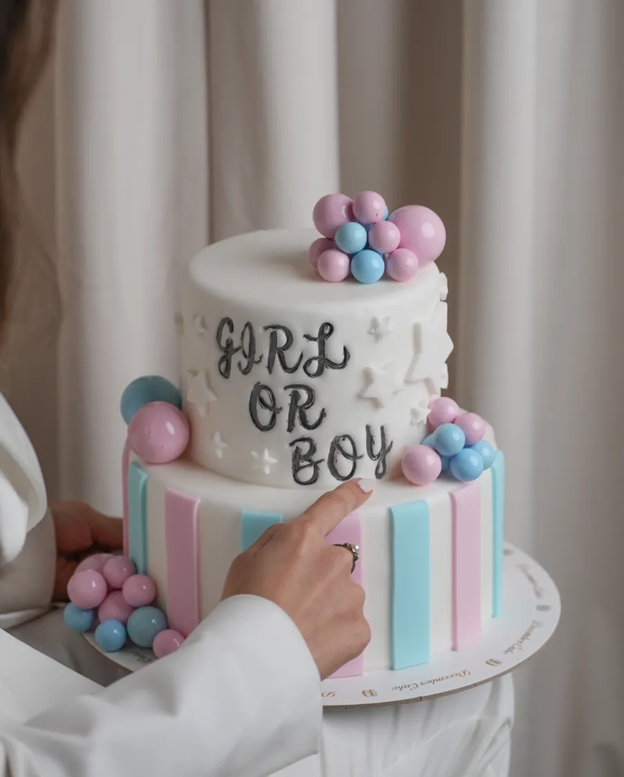 Double cake 8inch ( boy or girl ) mix chocolate vanilla