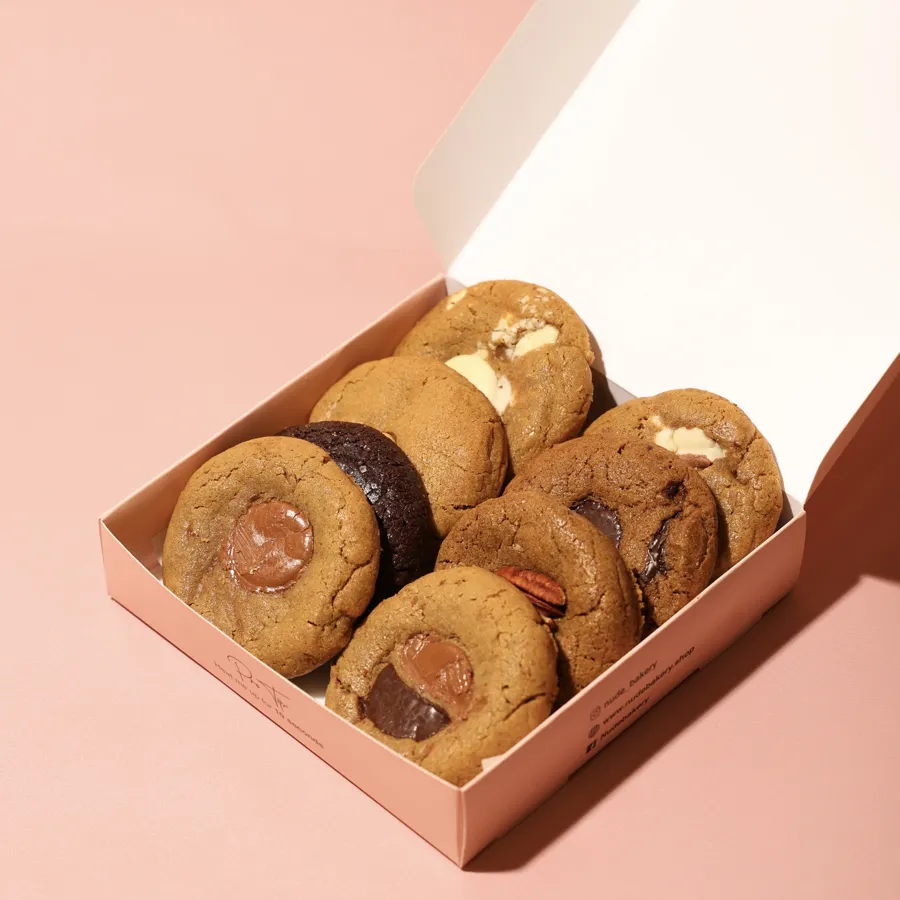 Box of 8 Cookies/Blondies