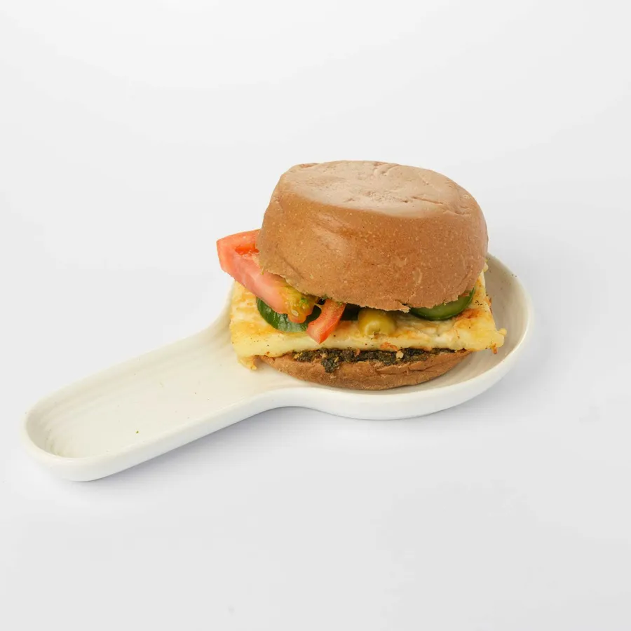 Grilled Halloumi sandwich