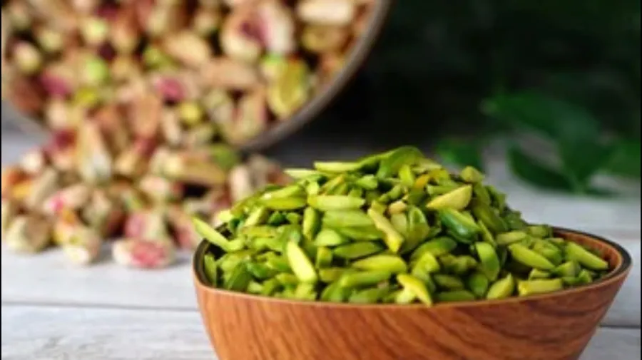 Green chopsticks pistachio