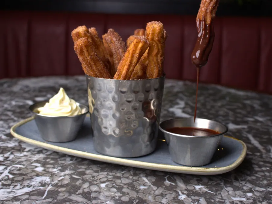 CHURROS