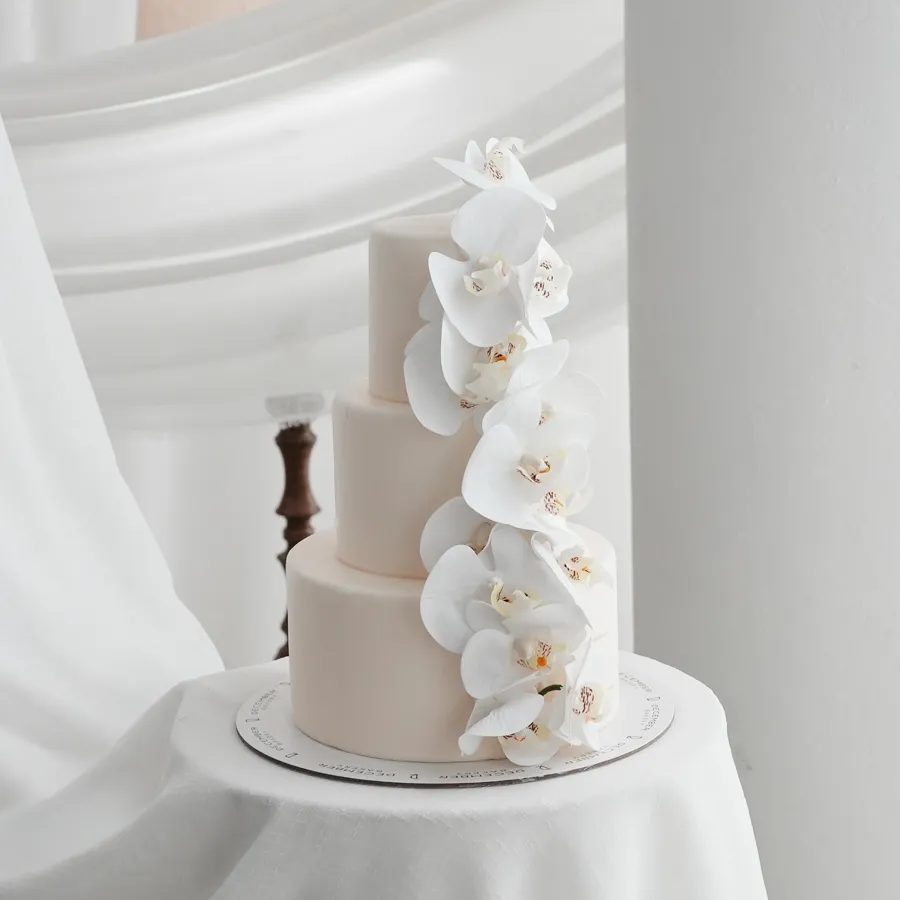 3 layer white Orchid cake 8-6-4 inch