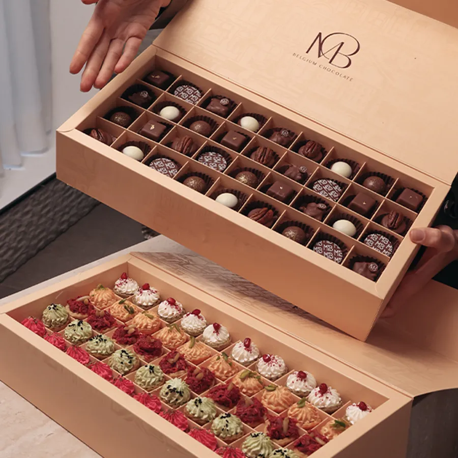 MB024-Tart with Mix Sweet Box