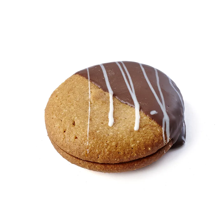 Amaretti Peanut biscuit