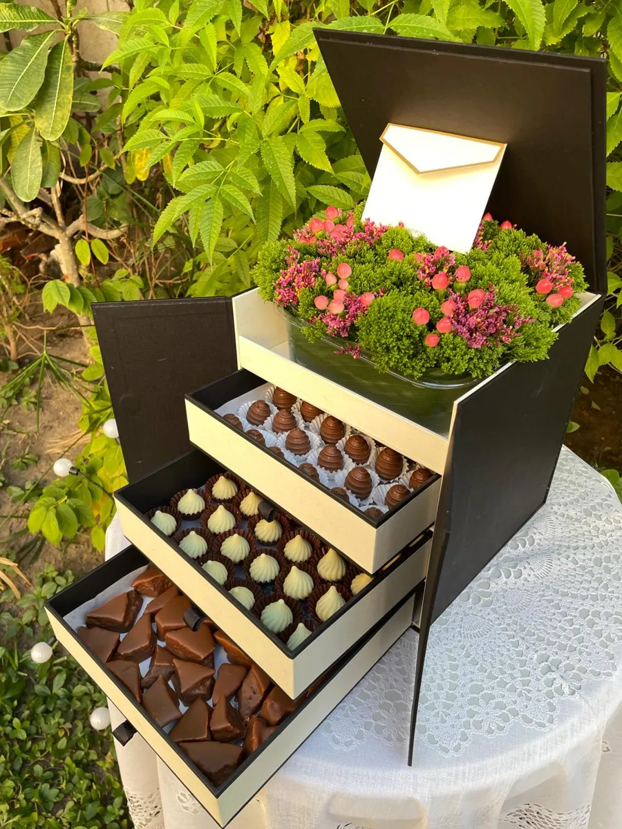 Flower gift Box