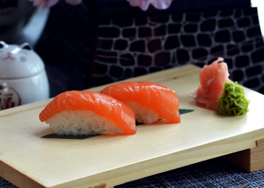 Salmon Sushi