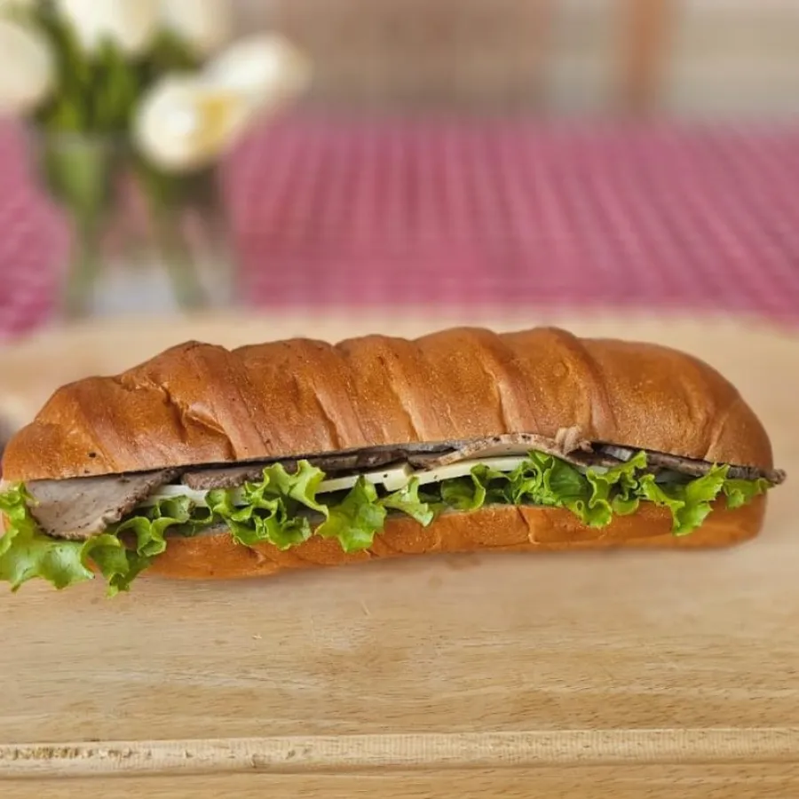 Roast Beef Cheddar