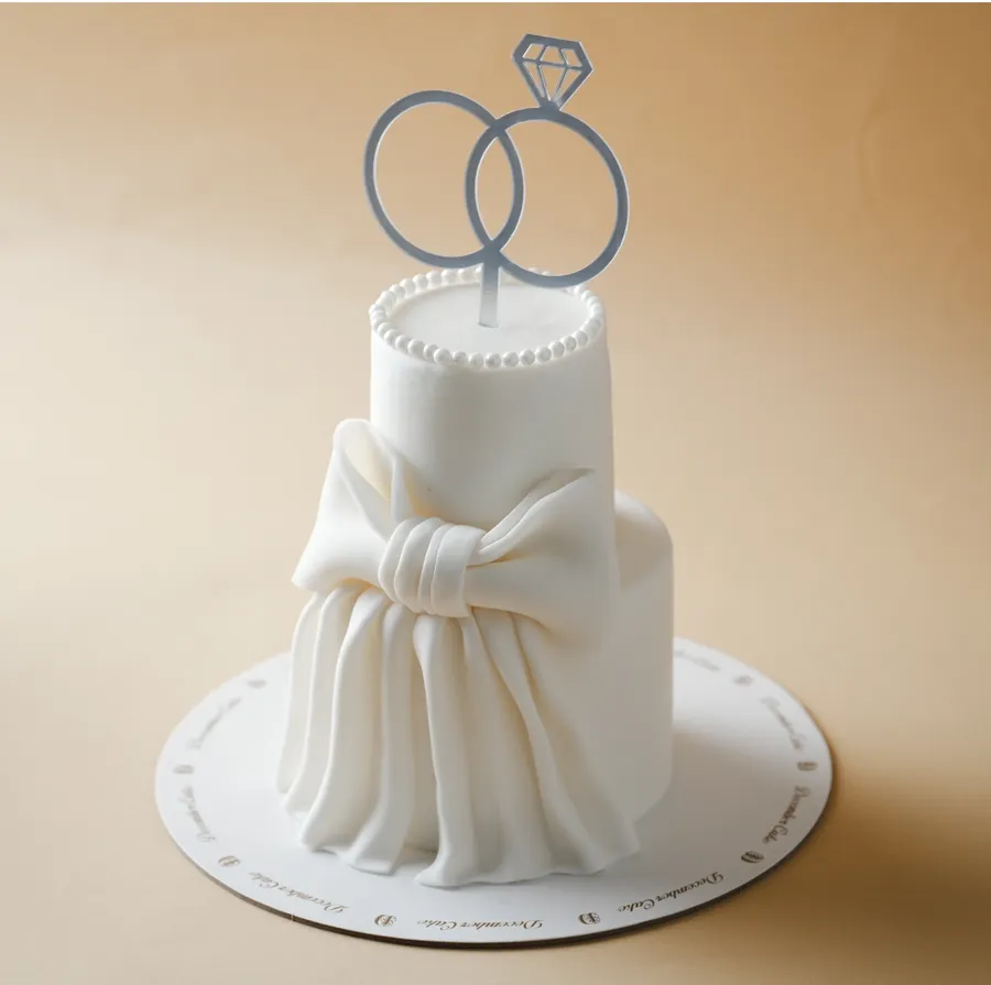 Double White Ribbon Cake W/ Ring Silver 6inch mix chocolate vanilla