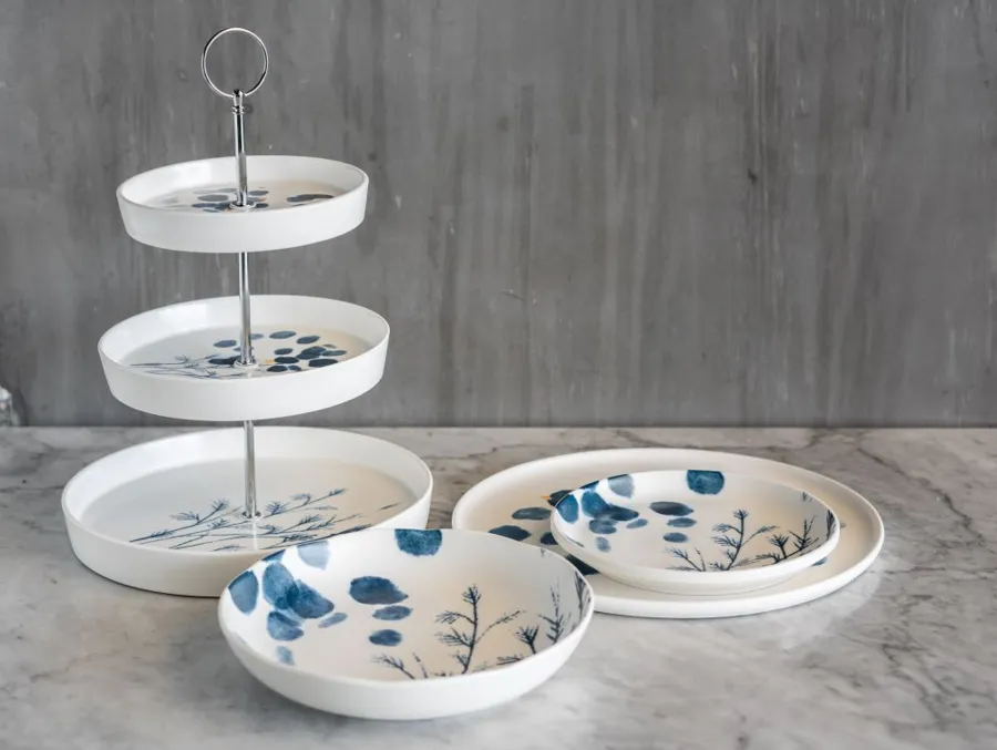 DINING SET - BLUE WHITE