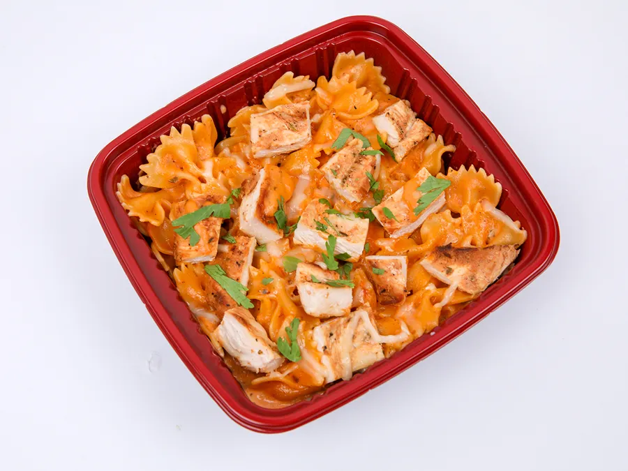 CREAMY PINK SAUCE CHICKEN PASTA