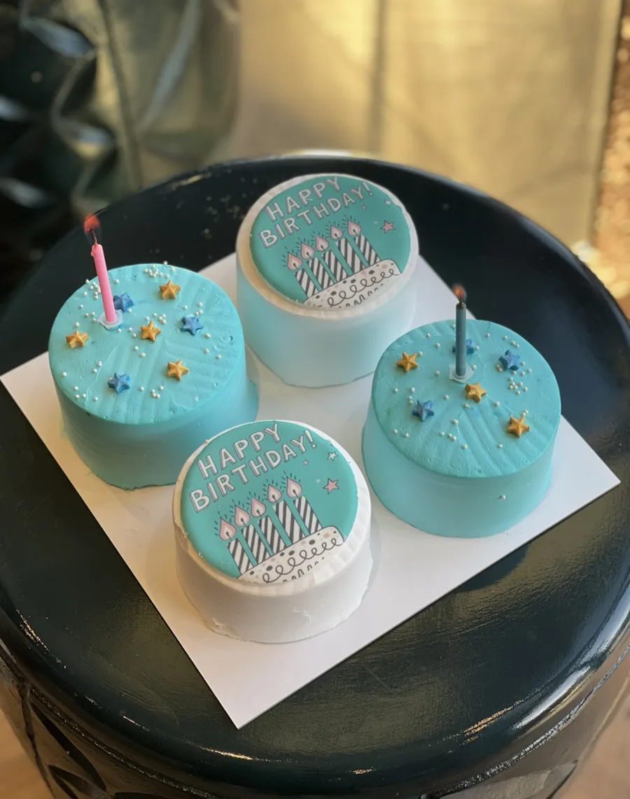 4 pcs. Mini Tiffany Candle Cake