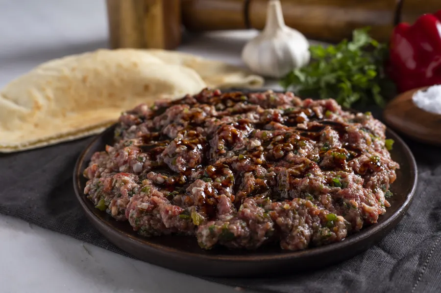Traditional Arayes with Pomegranate Molasses