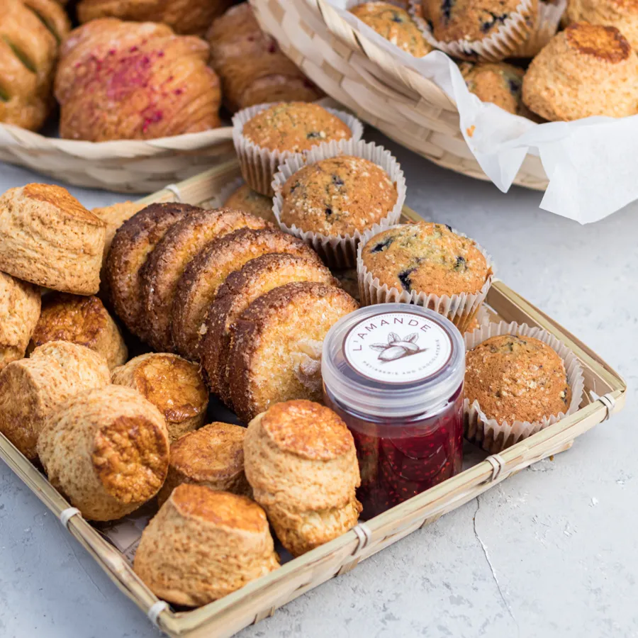 scones & muffins basket.