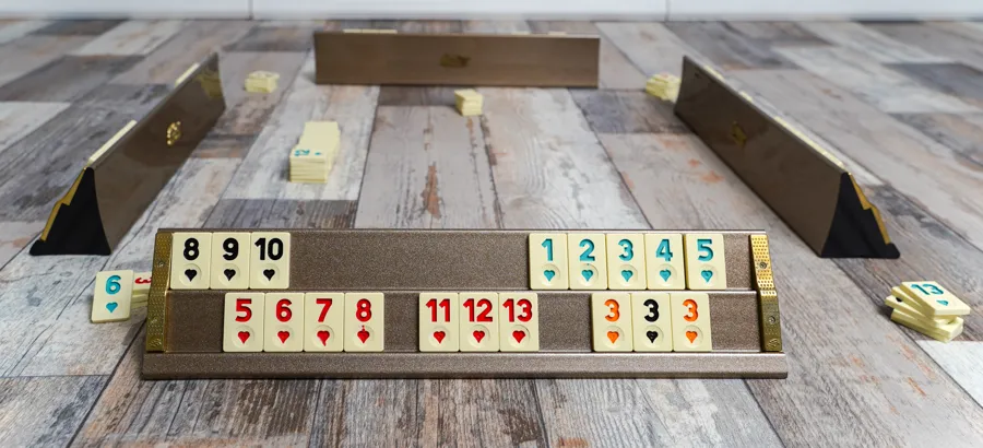 Rummy Game – Royal Gold
