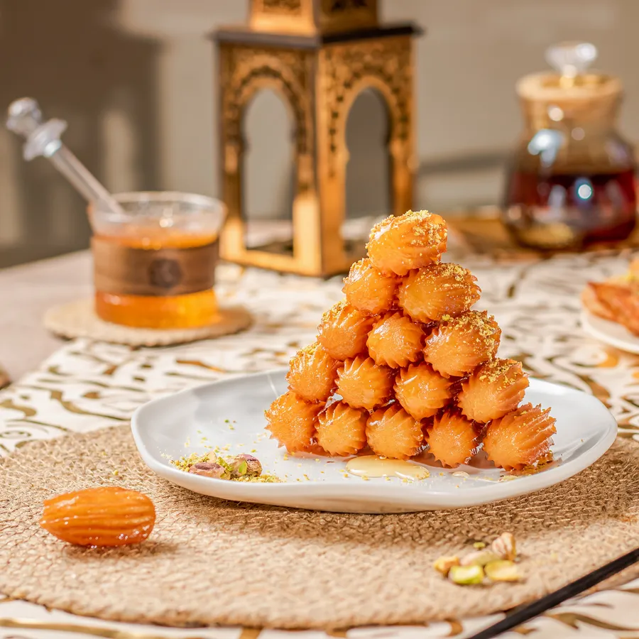 Plain Balah Al-Sham Plate