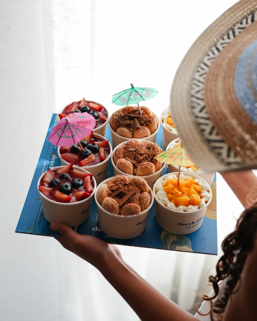 Mix cup mango strawberry tiramisu 9p