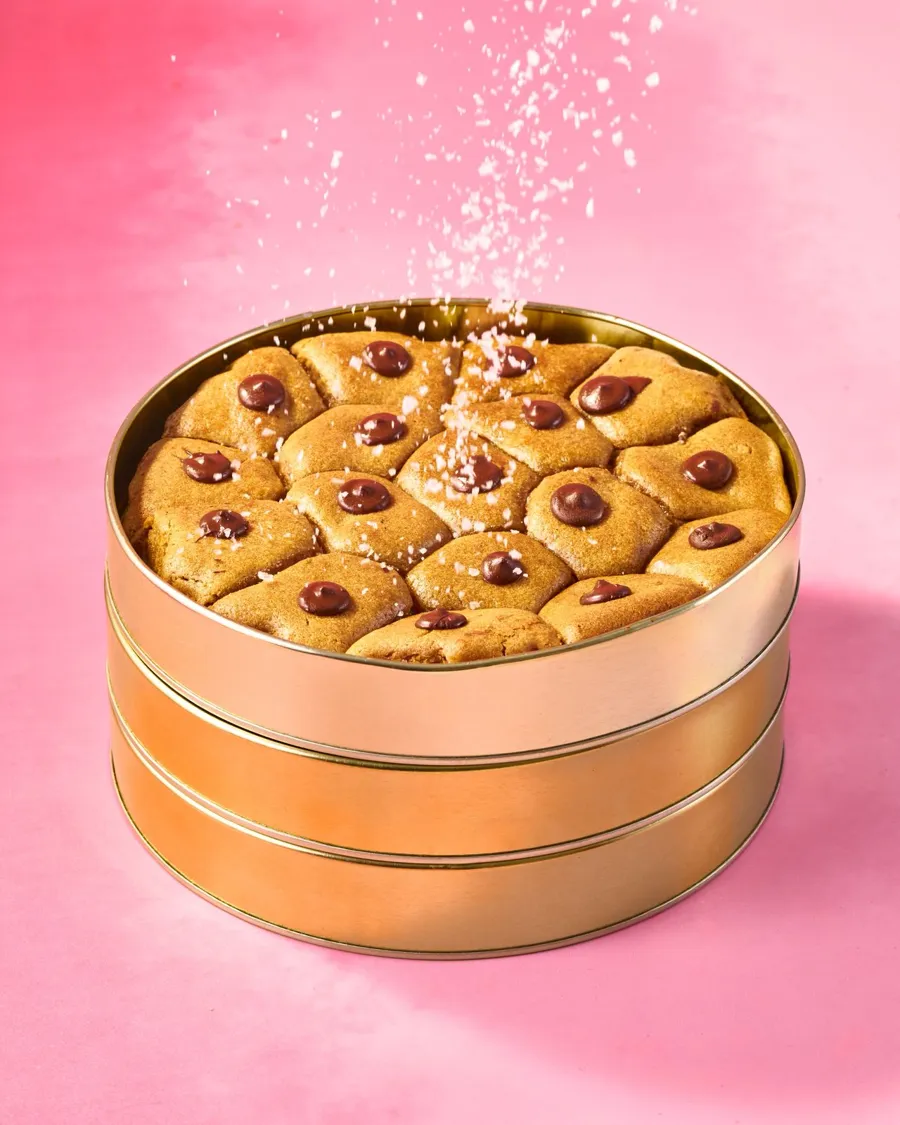 The Scoop Cookie Tin Sea Salt Chocolate Chip