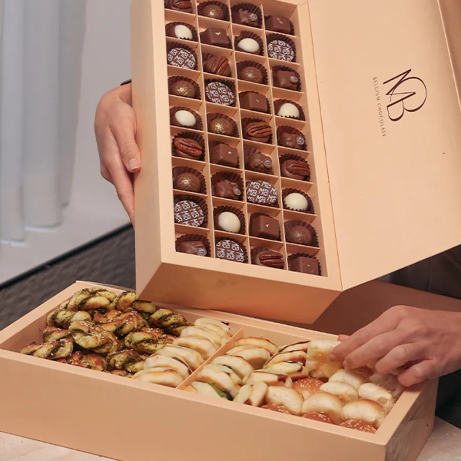 MB026-Offer Mix Sweet Box & Fatayer