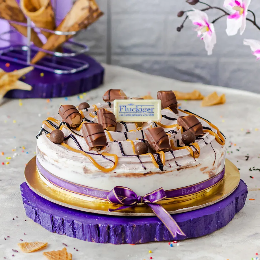 Kinder Ice Cream Cake