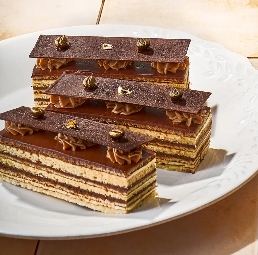 Opera Gateaux