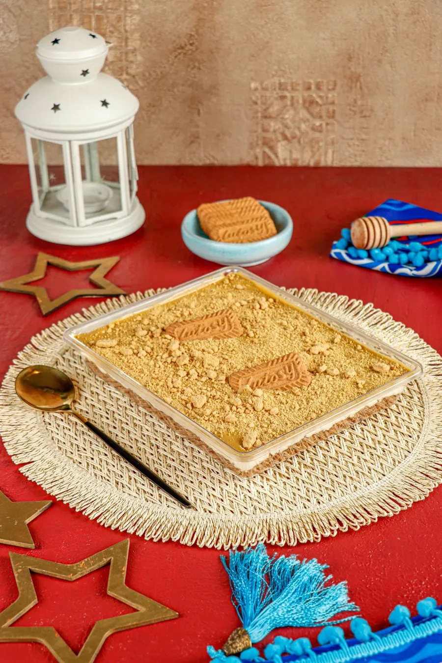 Kunafa with lotus