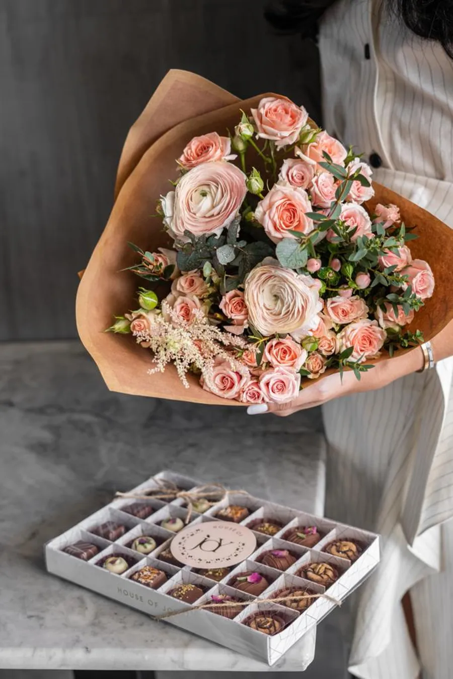 Transparent Box - March Bouquet