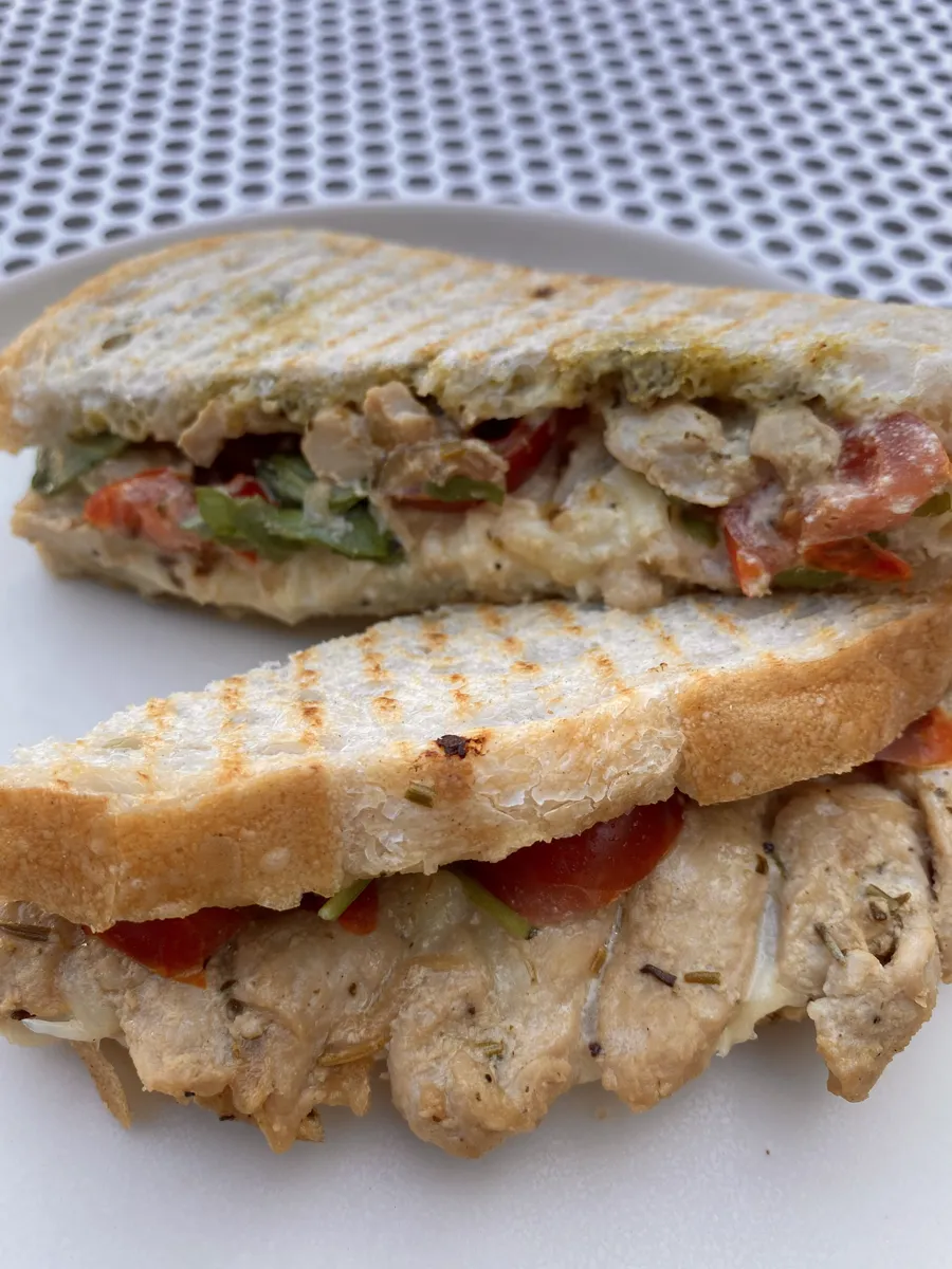 Rosemary Chicken Pesto