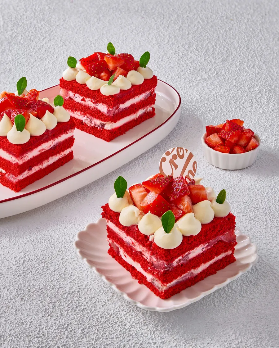 Strawberry Gateaux
