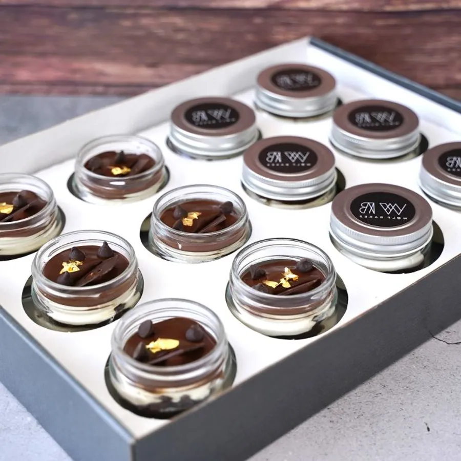 Keto Brownie cheesecake in jar