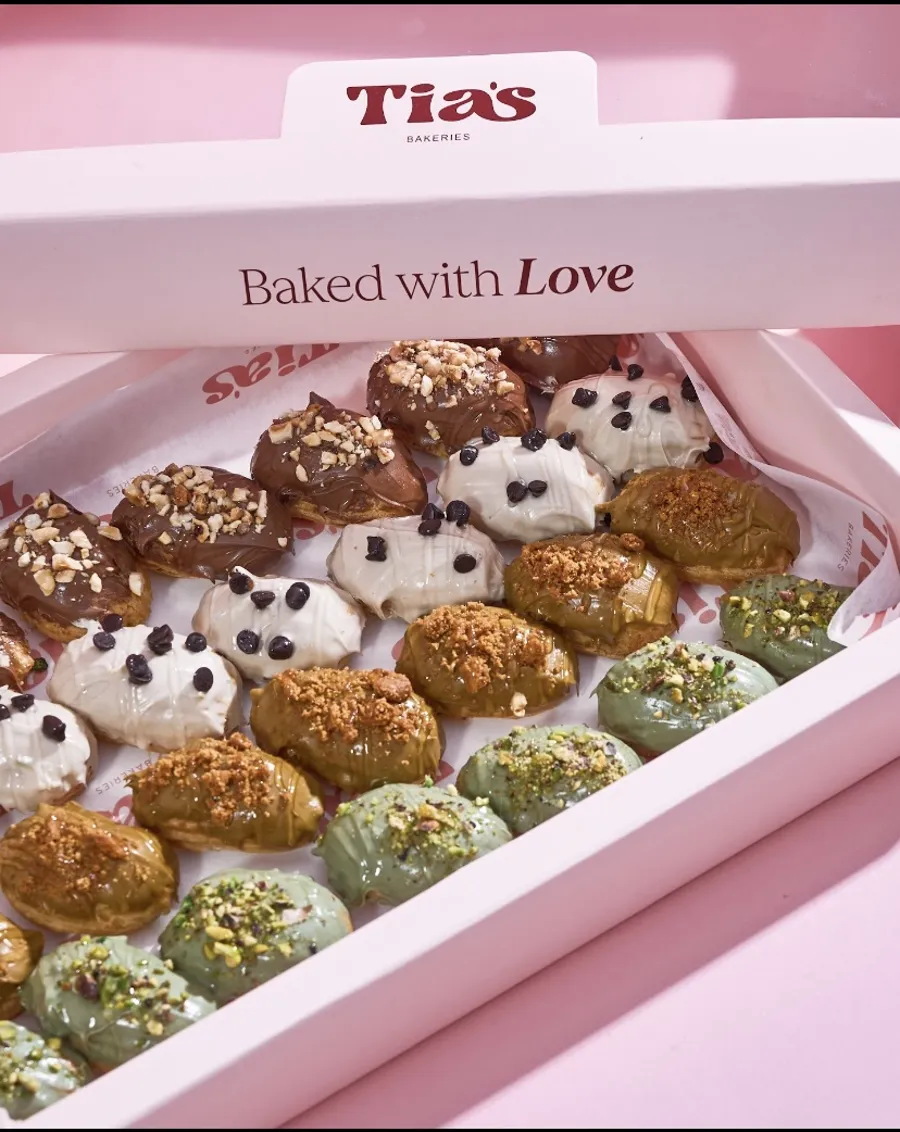 Mini eclair box