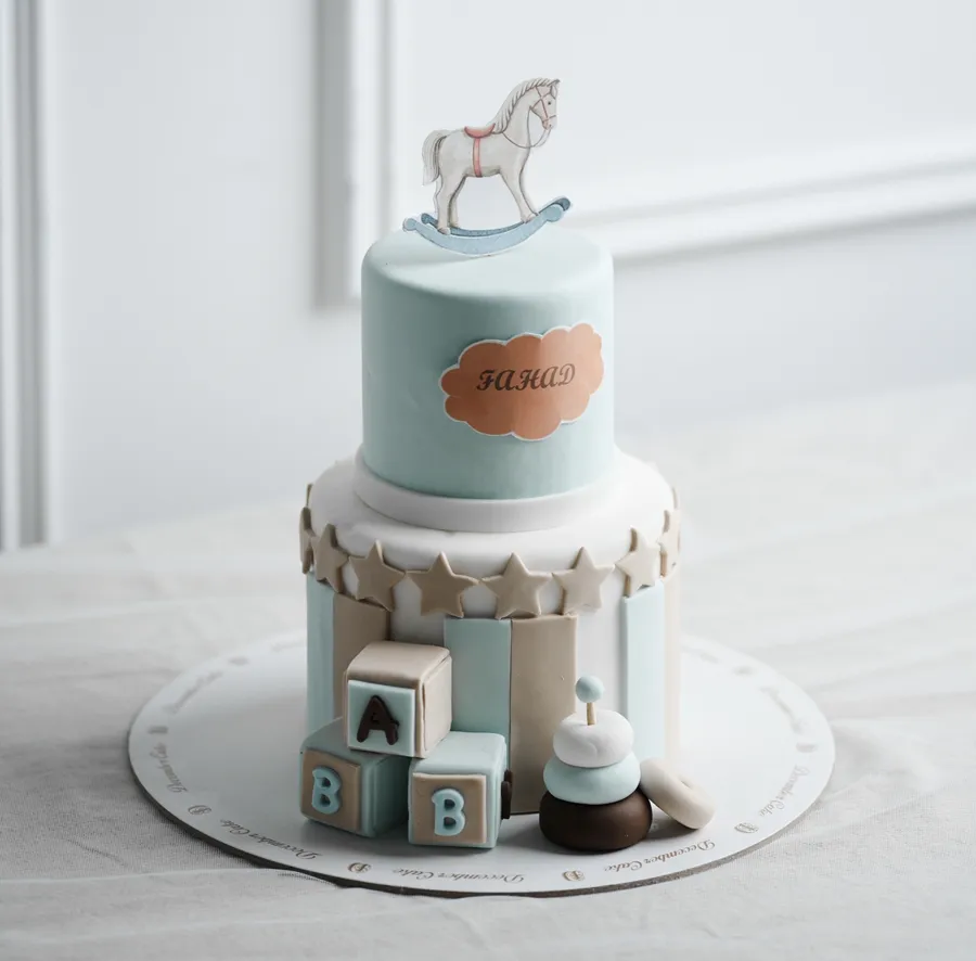 Double blue horse cake 6inch mix chocolate vanilla