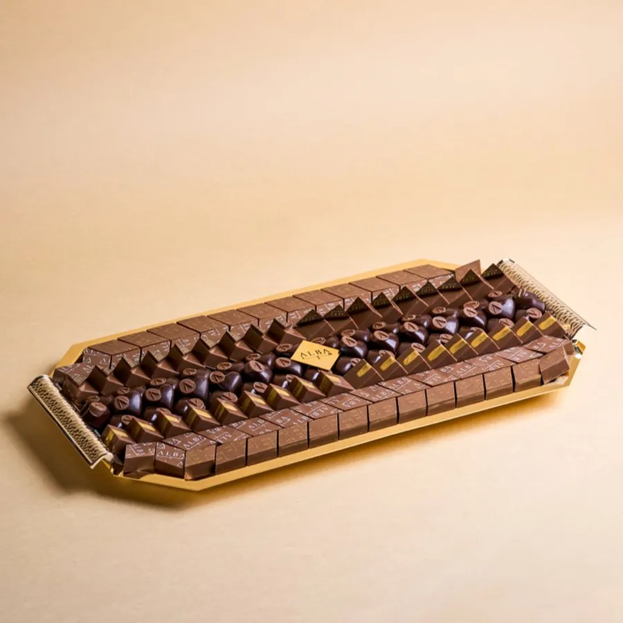 Golden Tray with Silver Handles – Design 1