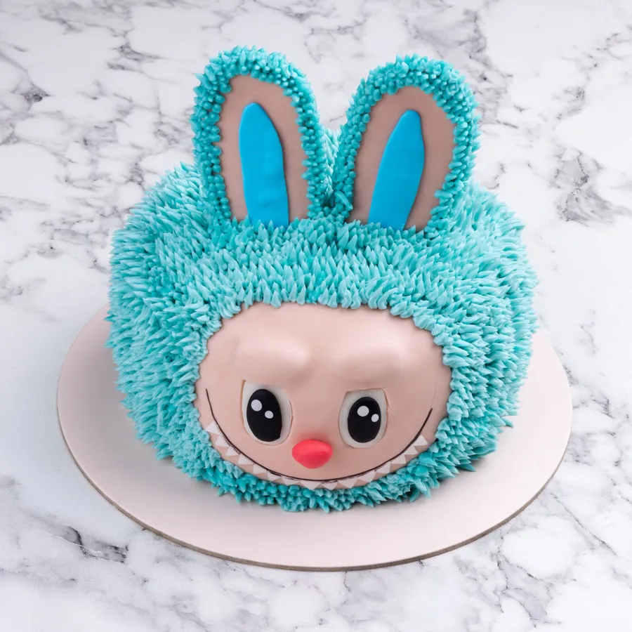 Labubu Cake