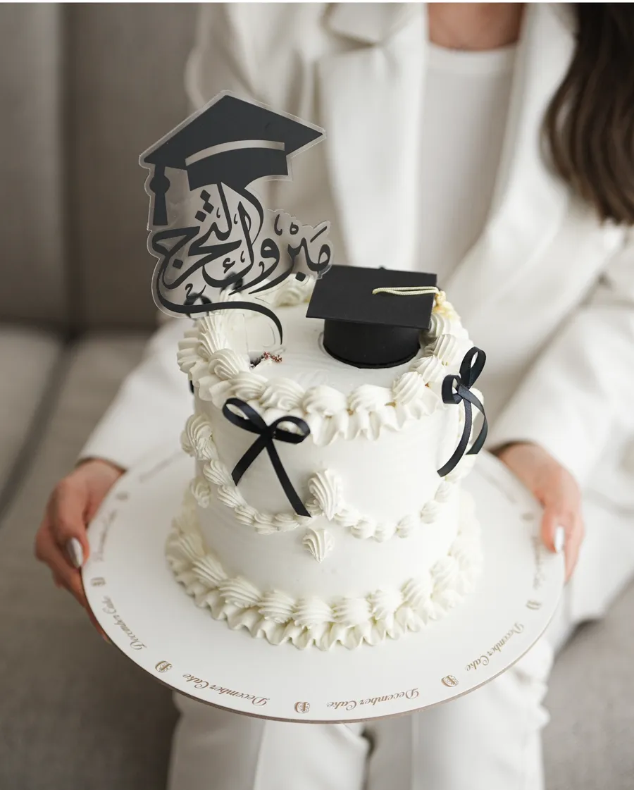 Ribbon gradation cake cream white mix chocolate vanilla