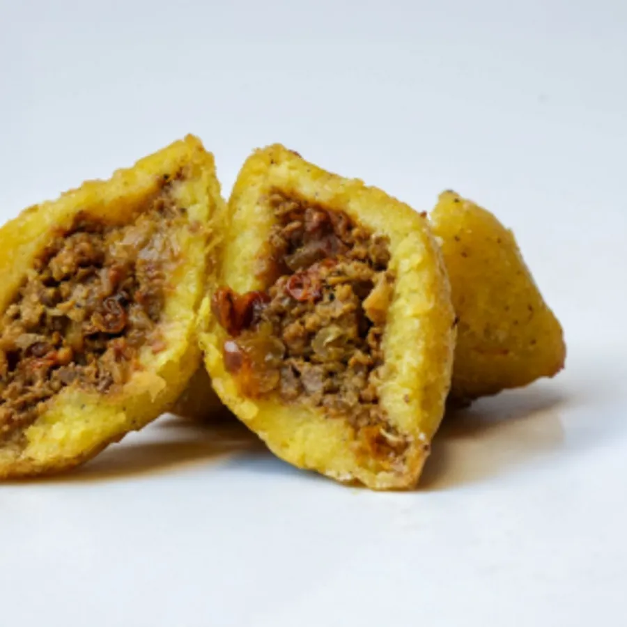 Kebba Potato with Meat and Zerishk