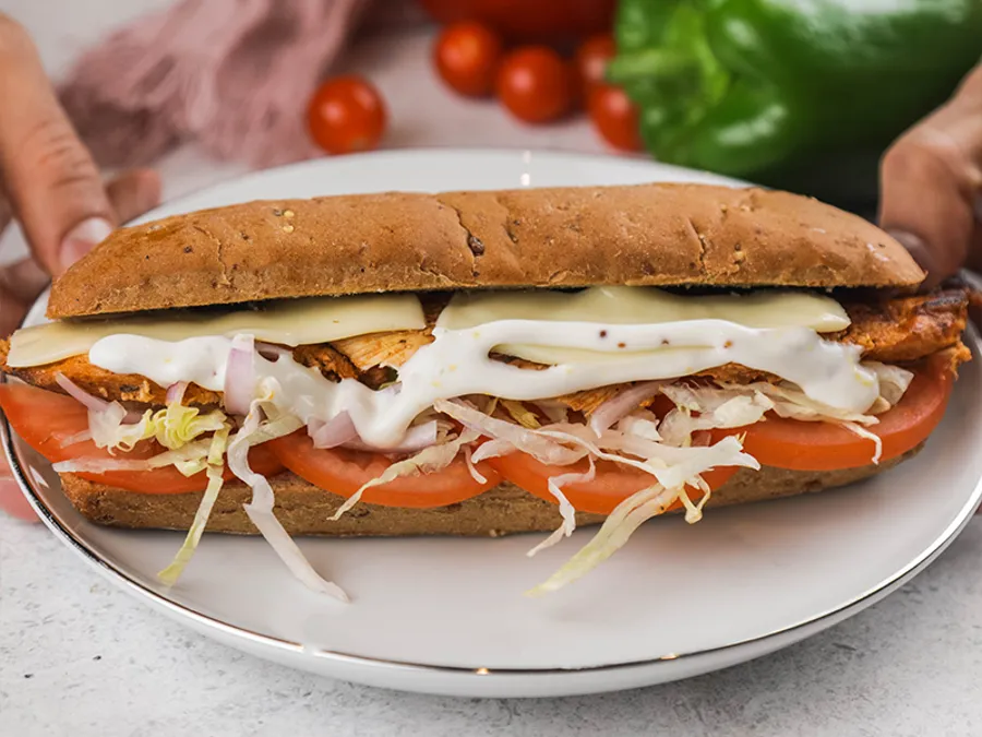 GRILLED CHICKEN AND CHEESE SANDWICH