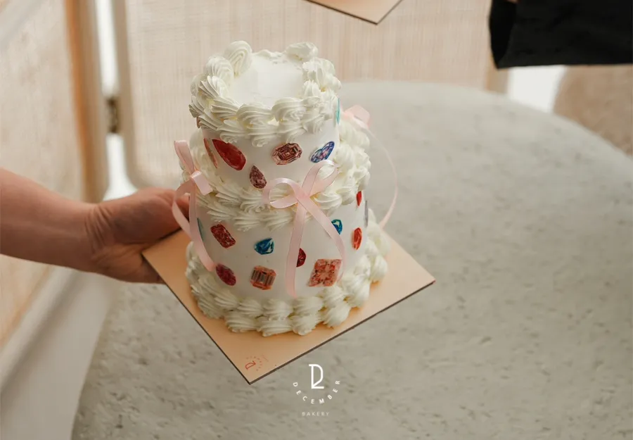 Mini double cake diamond 💎 4inch